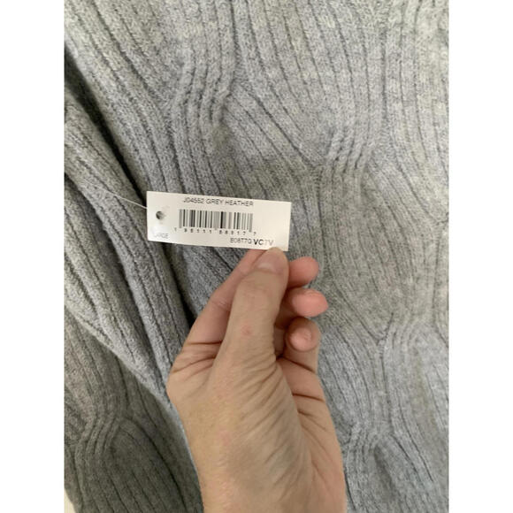 Cable Sweater Mock Neck - Picture 4 of 8